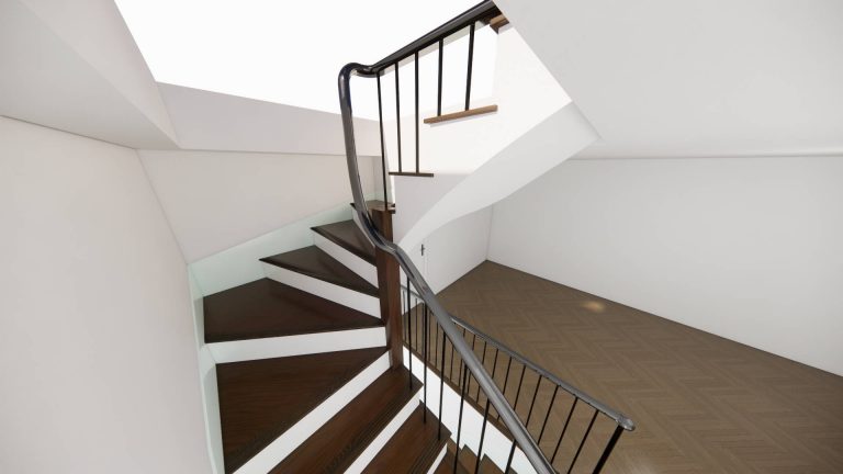 1 Top stairs c